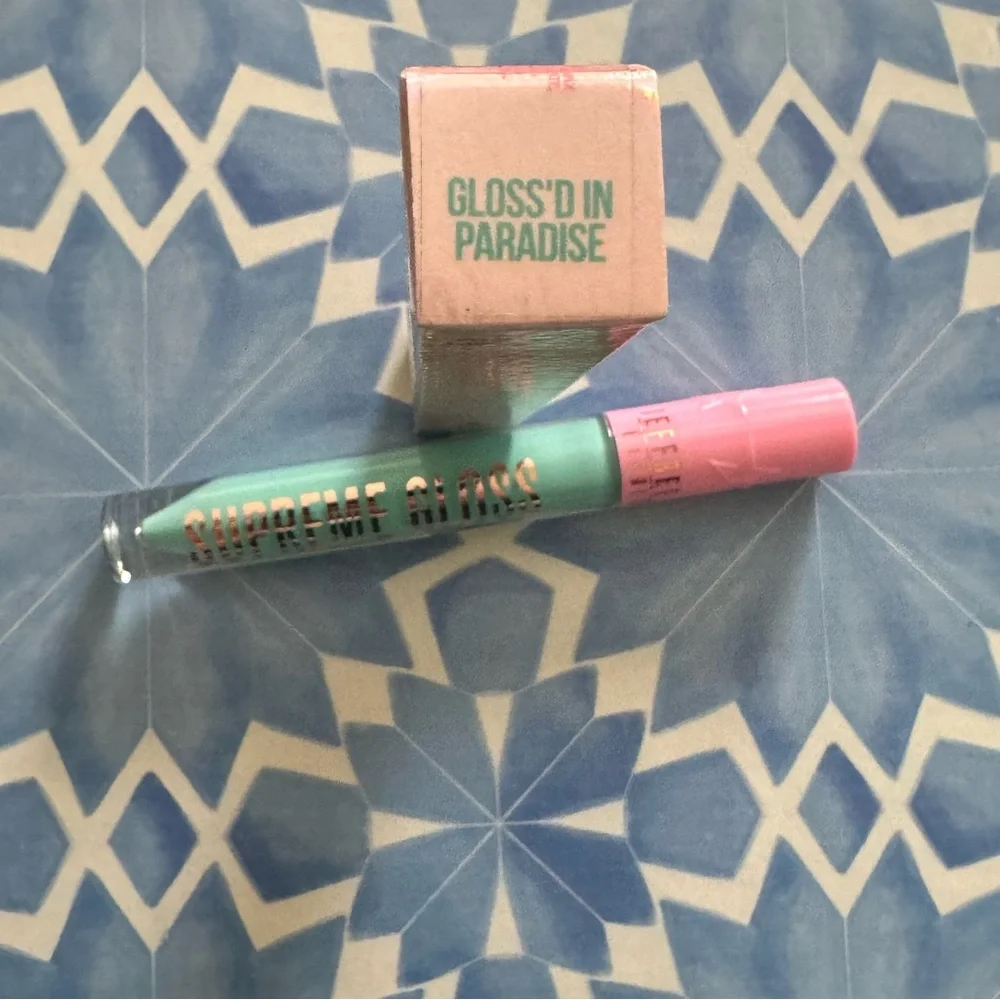 Gloss’d in Paradise Jeffree Star Supreme Gloss